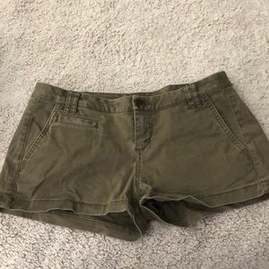 Express low rise short